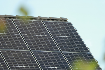 Prečo pri riešení fotovoltaiky investovať do batérie?